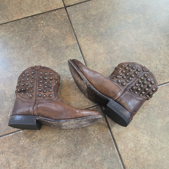 Frye Wyatt Disc Western Boot Womens 6.5 Brown Leather Cognac Studded short - Picture 6 of 13